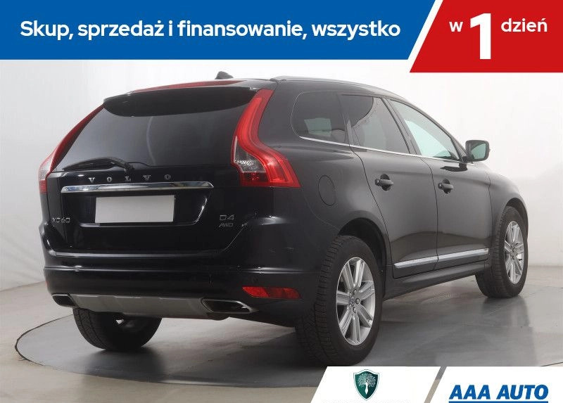 Volvo XC 60 cena 94000 przebieg: 132411, rok produkcji 2015 z Przysucha małe 254